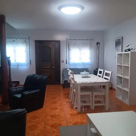 Roberto House 푸라도우로